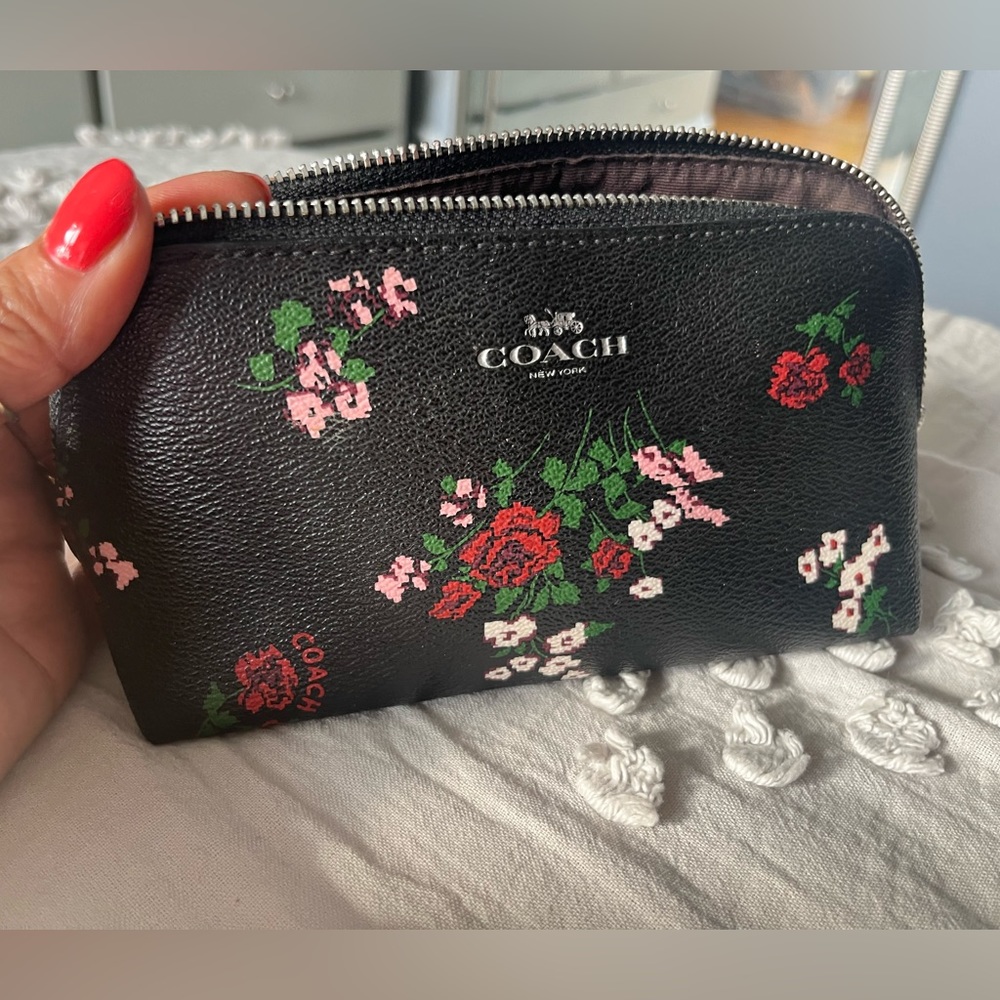 Mini make up coach bag